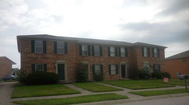 185 S Killarney Ln in Richmond, KY - Building Photo