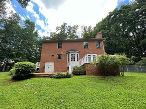 19295 Briar Patch Dr in Gordonsville, VA - Building Photo - Building Photo
