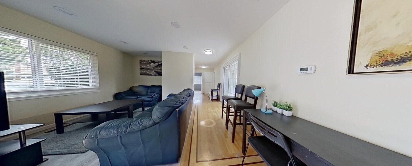 22565 Norwood Dr in Hayward, CA - Foto de edificio