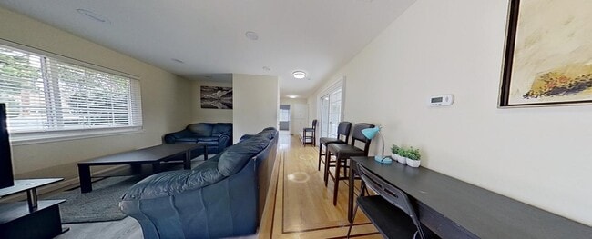 22565 Norwood Dr in Hayward, CA - Foto de edificio - Building Photo