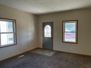 414 1st Ave in Clinton, IA - Building Photo - Building Photo
