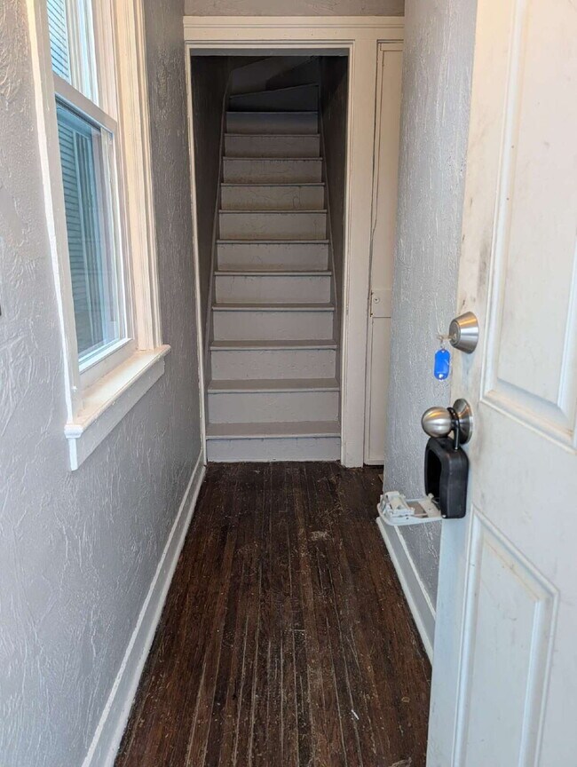 146 Pine St in Lockport, NY - Building Photo - Building Photo