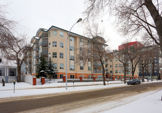 Melrose Manor in Edmonton, AB - Building Photo - Primary Photo