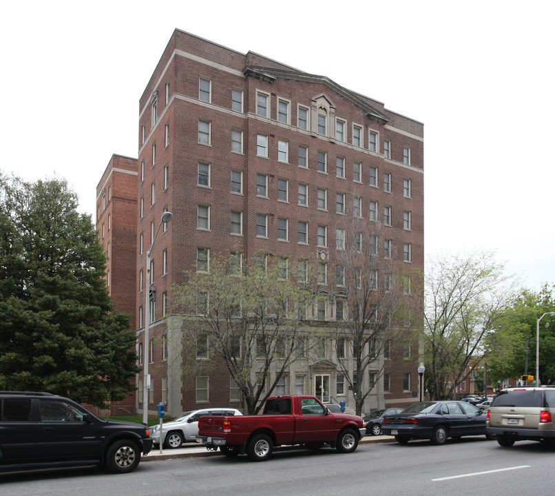 Bradford Apartments in Baltimore, MD - Building Photo