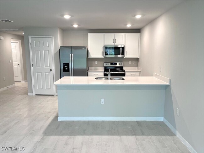 3020 N Lakewood Rd in La Belle, FL - Building Photo - Building Photo