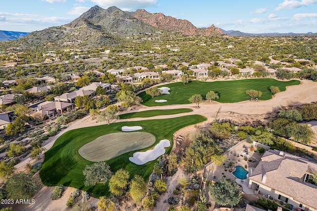 6128 E Brilliant Sky Dr in Scottsdale, AZ - Foto de edificio - Building Photo