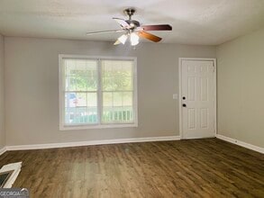 139 Jack Russell Rd in Newnan, GA - Building Photo - Building Photo