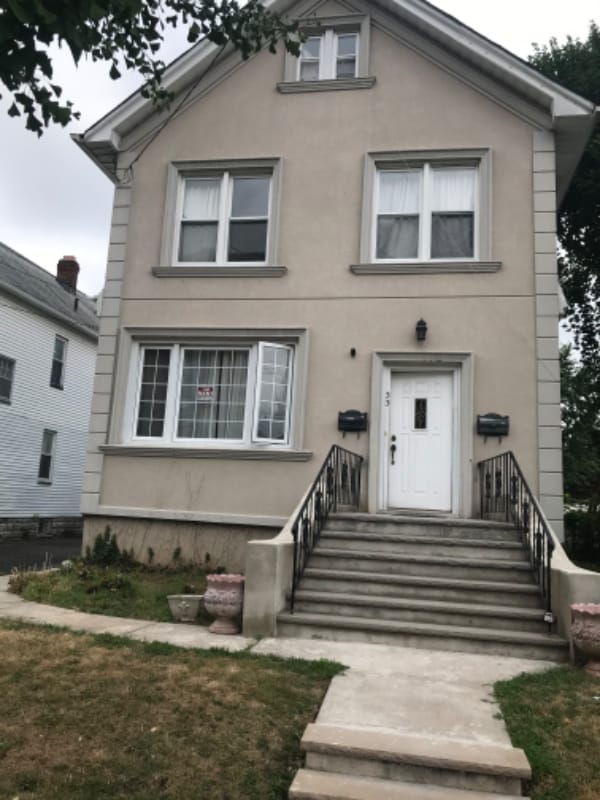 property at 33 E Elm St