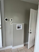 657 S Main St, Unit 2 in Torrington, CT - Building Photo - Building Photo
