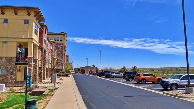 13406 Via Varra in Broomfield, CO - Foto de edificio - Building Photo