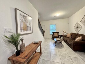 16686 E Hammon in Montgomery, TX - Building Photo - Building Photo