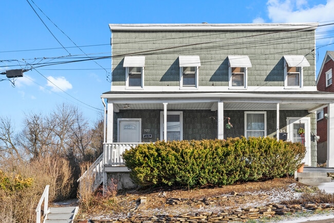 property at 523 Edgewood Ave