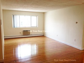 34 Gardner St, Unit 45 in Boston, MA - Building Photo