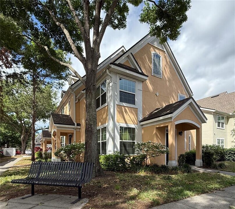 3353 Westchester Square Blvd in Orlando, FL - Building Photo