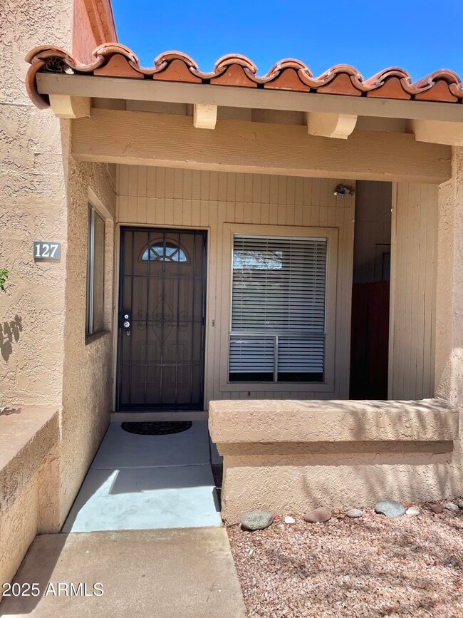 99 N Cooper Rd in Chandler, AZ - Building Photo - Building Photo