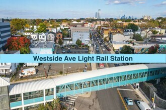 319 Grant Ave in Jersey City, NJ - Building Photo - Building Photo