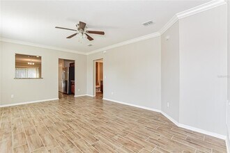 103 Hurst Ct in DeLand, FL - Building Photo - Building Photo