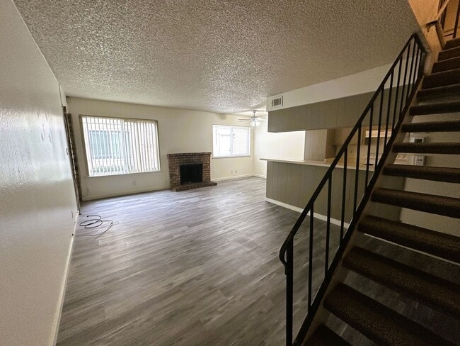 2909 Norcade Cir in Sacramento, CA - Foto de edificio - Building Photo