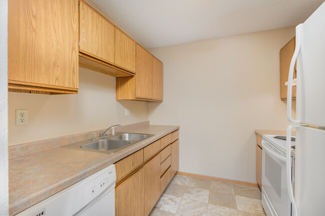 Cobblestone Square Apartments in St. Cloud, MN - Foto de edificio - Interior Photo