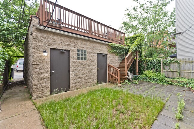 3713 N Magnolia Ave, Unit 1 in Chicago, IL - Building Photo - Building Photo