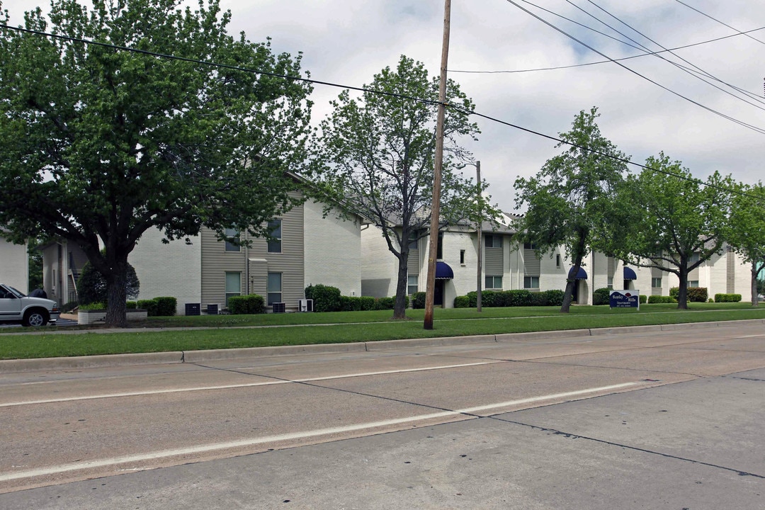 Bentley Hills Apartments in Norman, OK - Foto de edificio