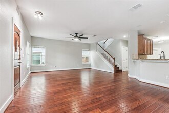 1604 Maple Ave in Austin, TX - Building Photo - Building Photo