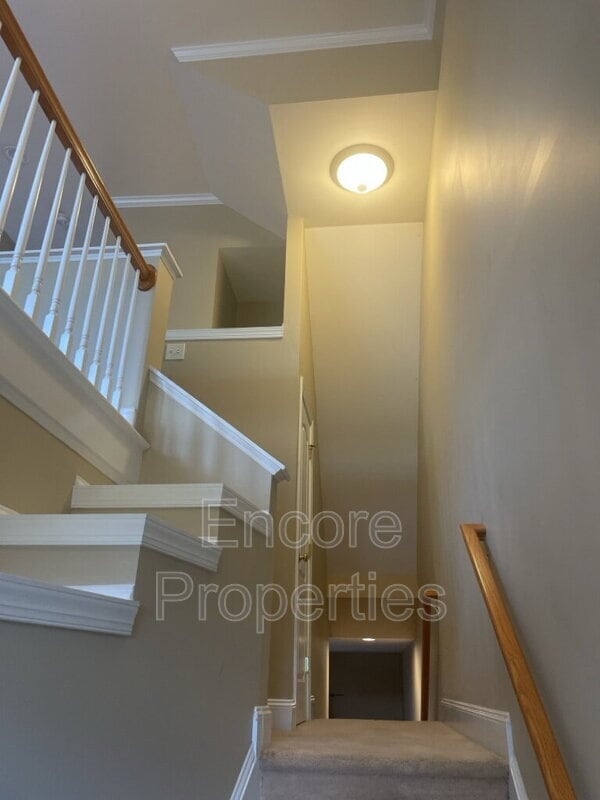 3005 Imperial Oaks Dr in Raleigh, NC - Foto de edificio - Building Photo