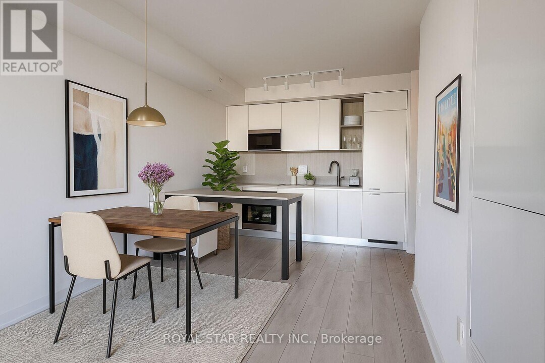 39 Mary St in Barrie, ON - Building Photo