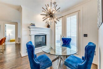 8616 Turtle Creek Blvd in Dallas, TX - Building Photo - Building Photo
