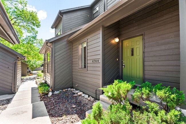 property at 4744 Edison Ln