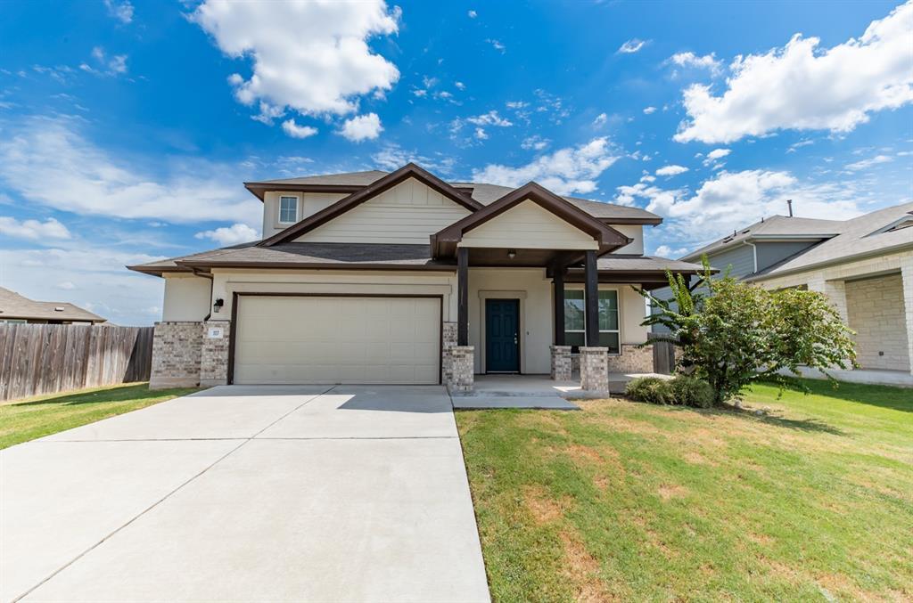 117 Manatee Ln in Niederwald, TX - Building Photo