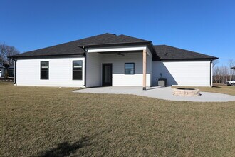 4400 Kingston Heath Dr in Columbia, MO - Building Photo - Building Photo