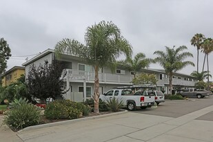 Carlsbad Village Apartments in Carlsbad, CA - Building Photo