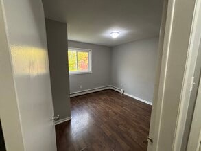 498 Herring Cove Rd in Halifax, NS - Building Photo - Building Photo