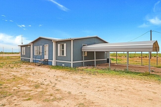 14991 N Aster Ave in Gardendale, TX - Building Photo - Building Photo