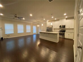 2597 Bloom Cir in Tucker, GA - Building Photo - Building Photo