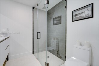 347 NE 110th St in Miami, FL - Building Photo - Building Photo