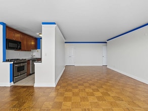 500 Central Ave in Union City, NJ - Building Photo - Building Photo