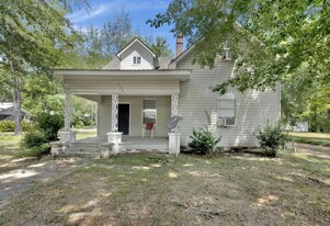 500 22nd St E in Jasper, AL - Building Photo