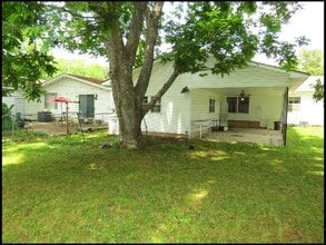 5212 Lynch Dr in North Little Rock, AR - Building Photo - Building Photo
