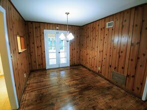 12 Dyches Dr in Savannah, GA - Building Photo - Building Photo