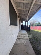 340 Sperry Ave in Patterson, CA - Building Photo - Building Photo