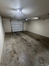 929 Wassom St in Lebanon, OR - Building Photo - Building Photo