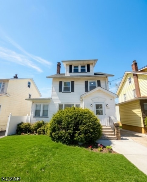 property at 1580 Summit Ave