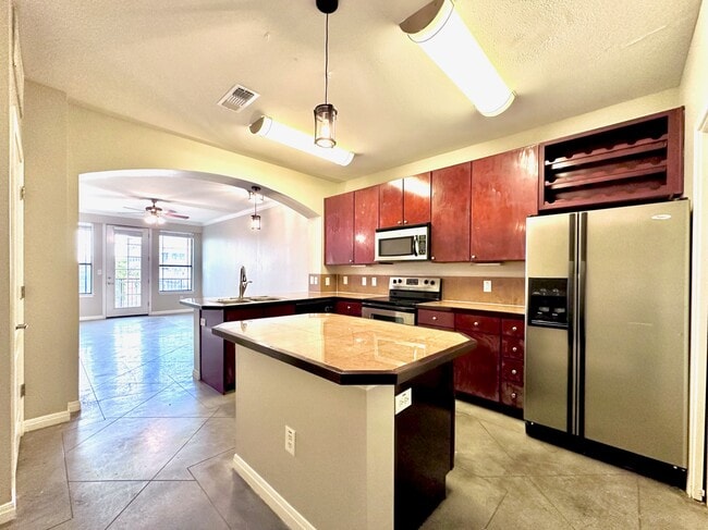 property at 2505 San Gabriel