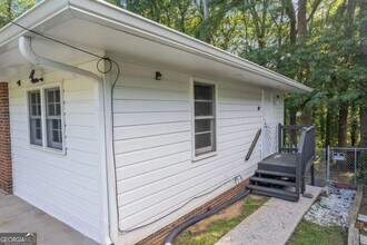 2773 Fairlane Dr SE in Atlanta, GA - Building Photo - Building Photo