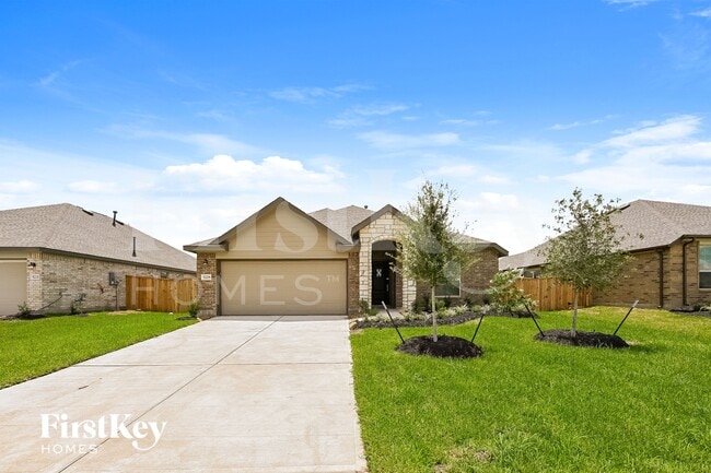 property at 5228 Pine Pass Dr