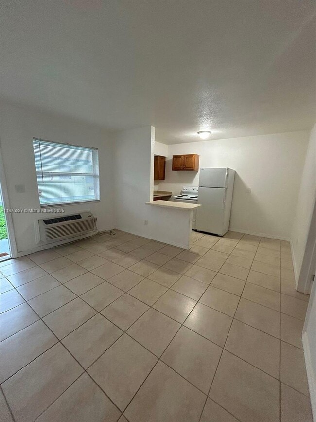 property at 1119 NE 15th St