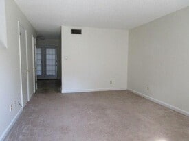 117 Engleside St in Sumter, SC - Building Photo