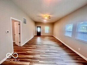 838 N Temple Ave in Indianapolis, IN - Building Photo - Building Photo